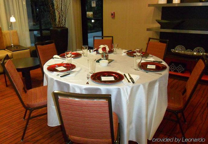 Courtyard Danville Restaurant foto